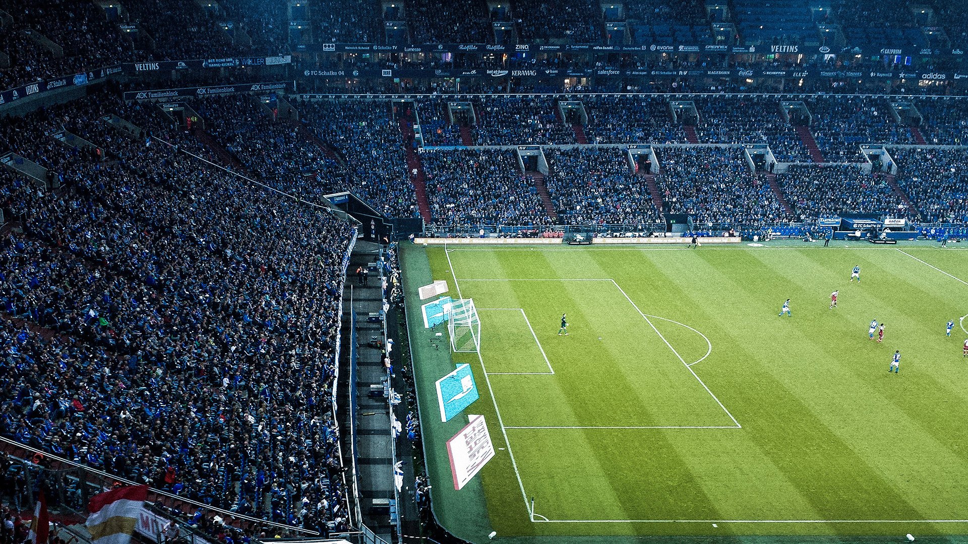 划频波动对成绩影响的实证分析，频率与划距的关系